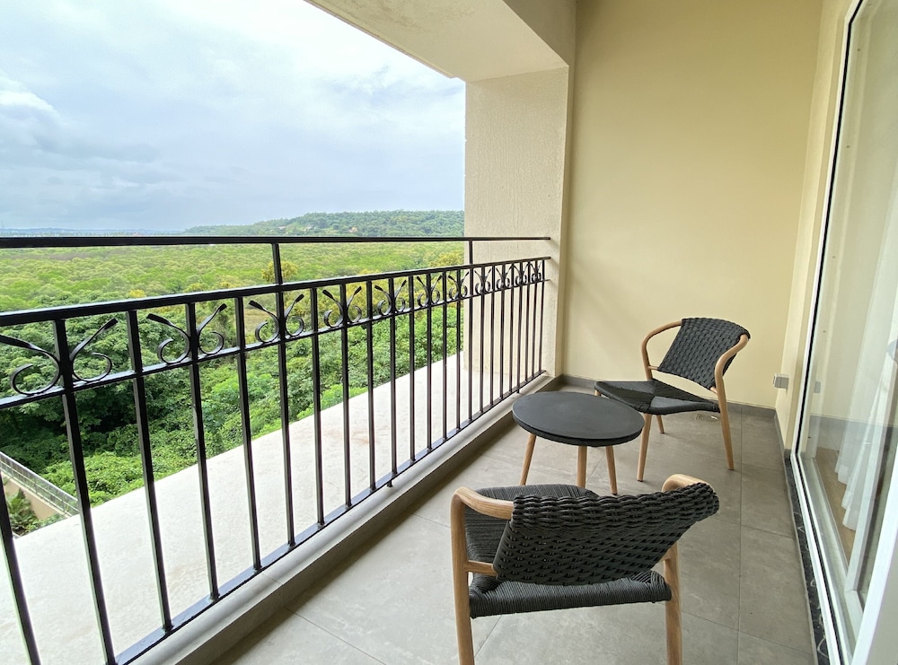 Holiday Inn Goa Candolim 45/75