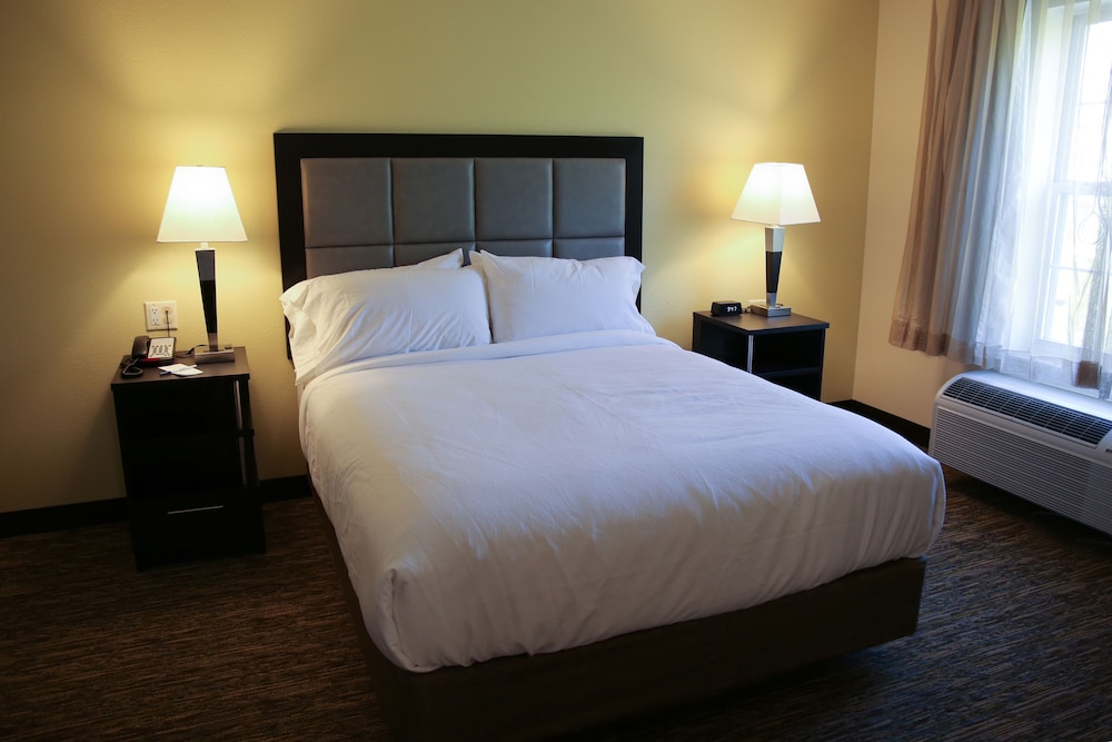 Candlewood Suites Portland - Scarborough, An IHG Hotel 8/31