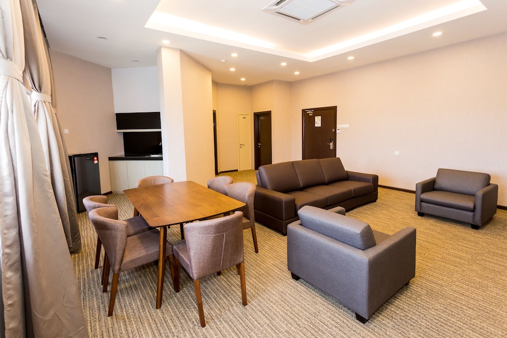 Icon Hotel 36/50