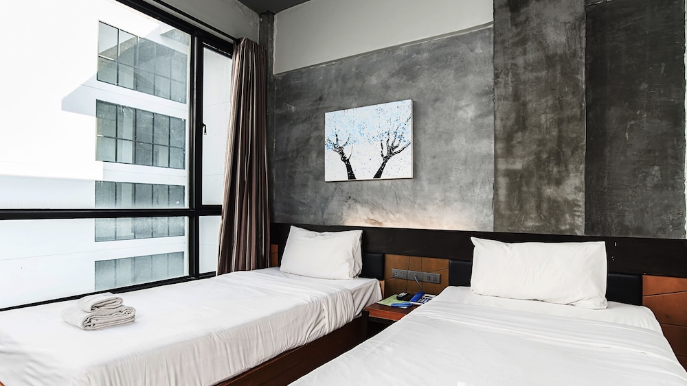 B2 Green Boutique & Budget Hotel 31/62