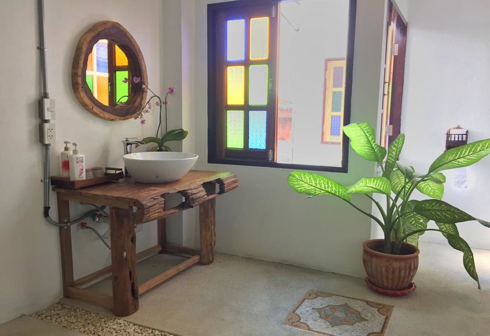 Garden Yard Inn Chiangmai 6/27