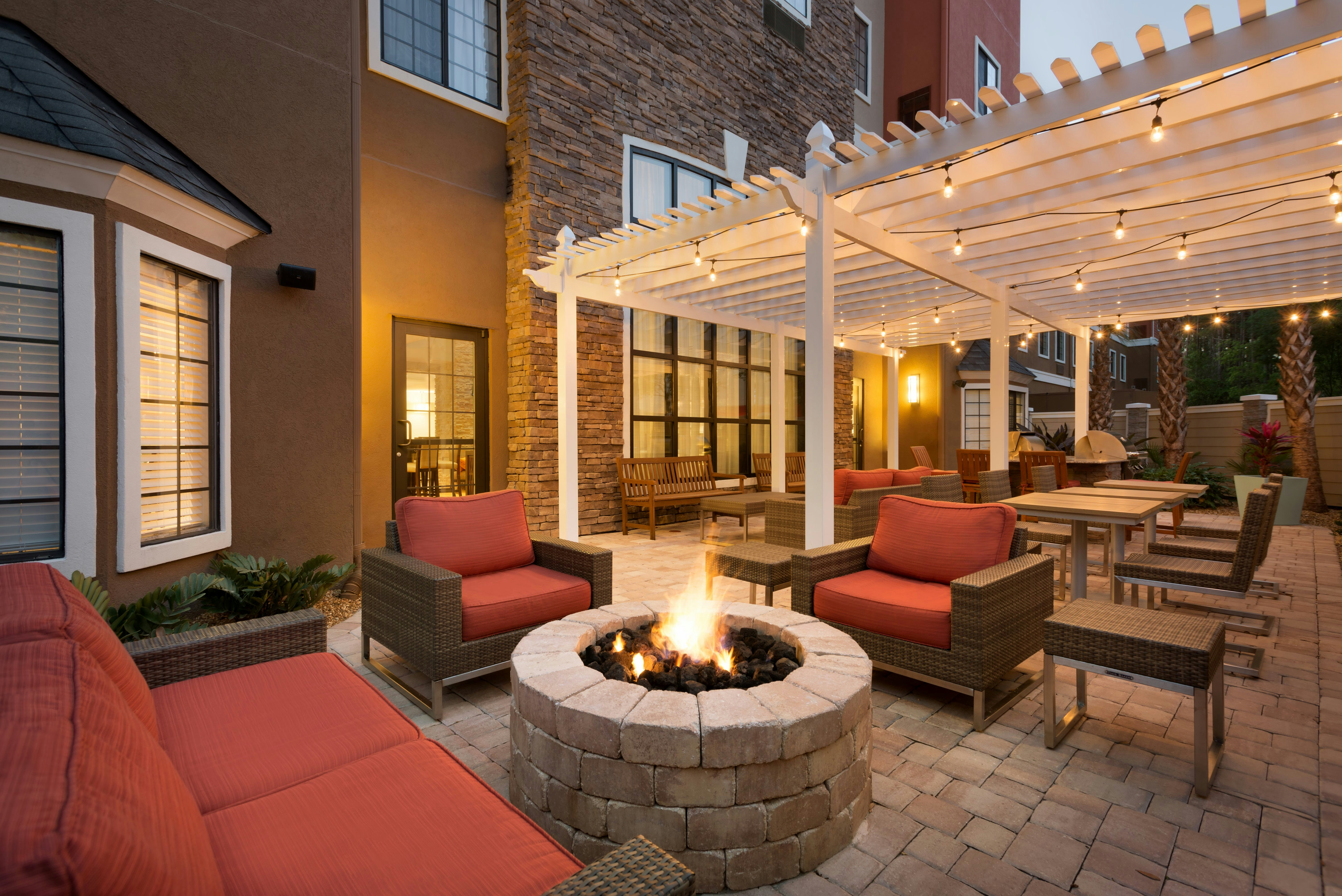 Homewood Suites By Hilton Jacksonville Deerwood Park 11/34