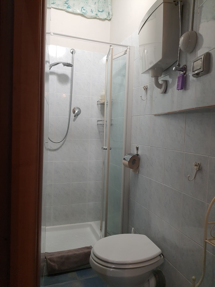 Hotel Avalon 32/41