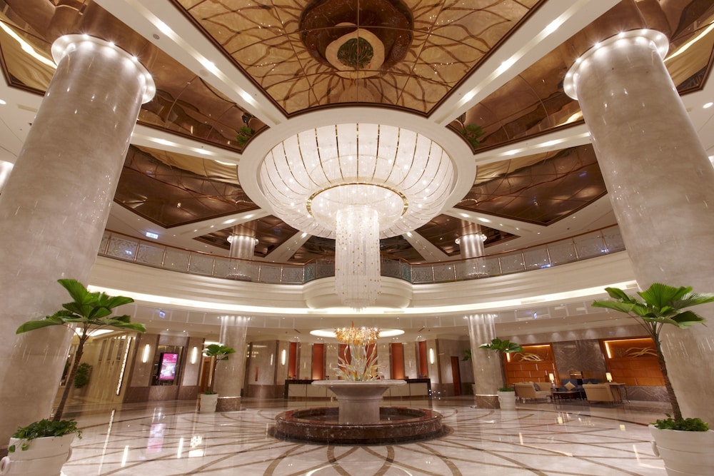 E-Da Royal Hotel 55/66
