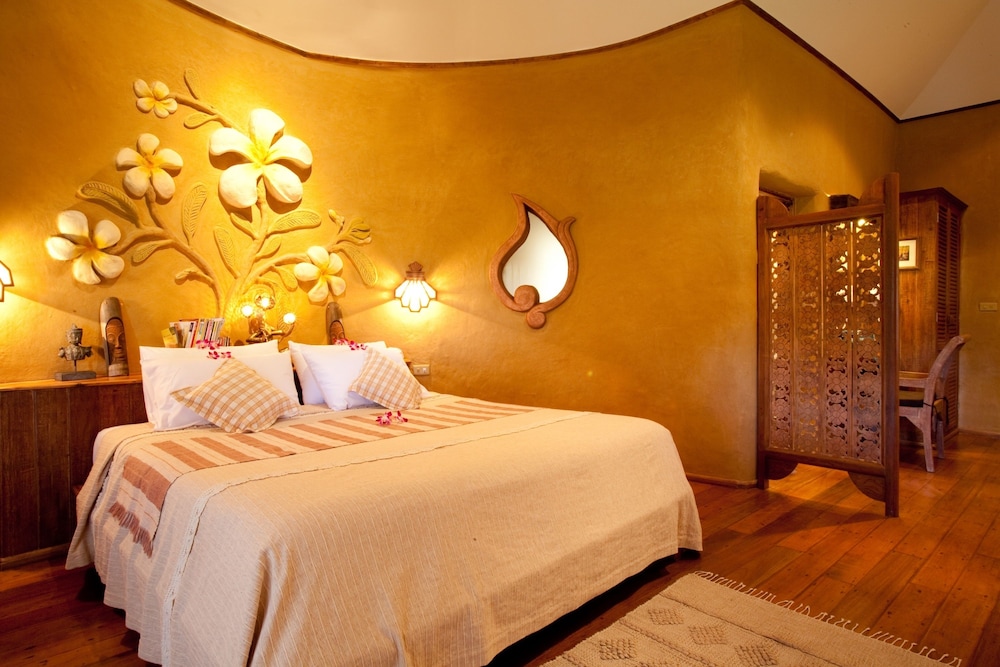 Vana Varin Resort Hua Hin 10/65