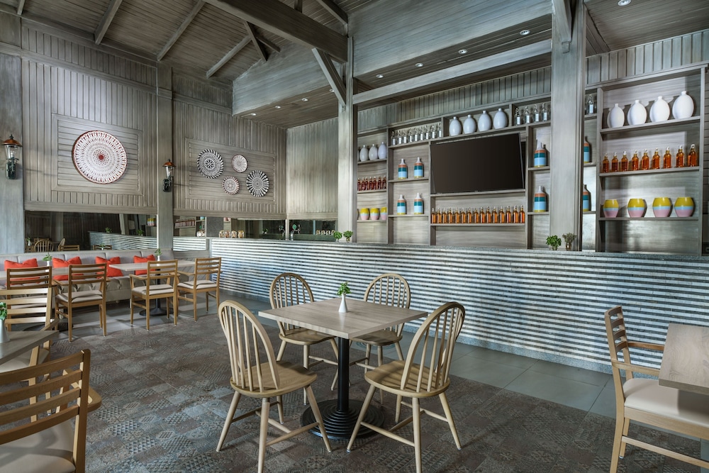 Jaz Fanara Resort and Residence 50/50