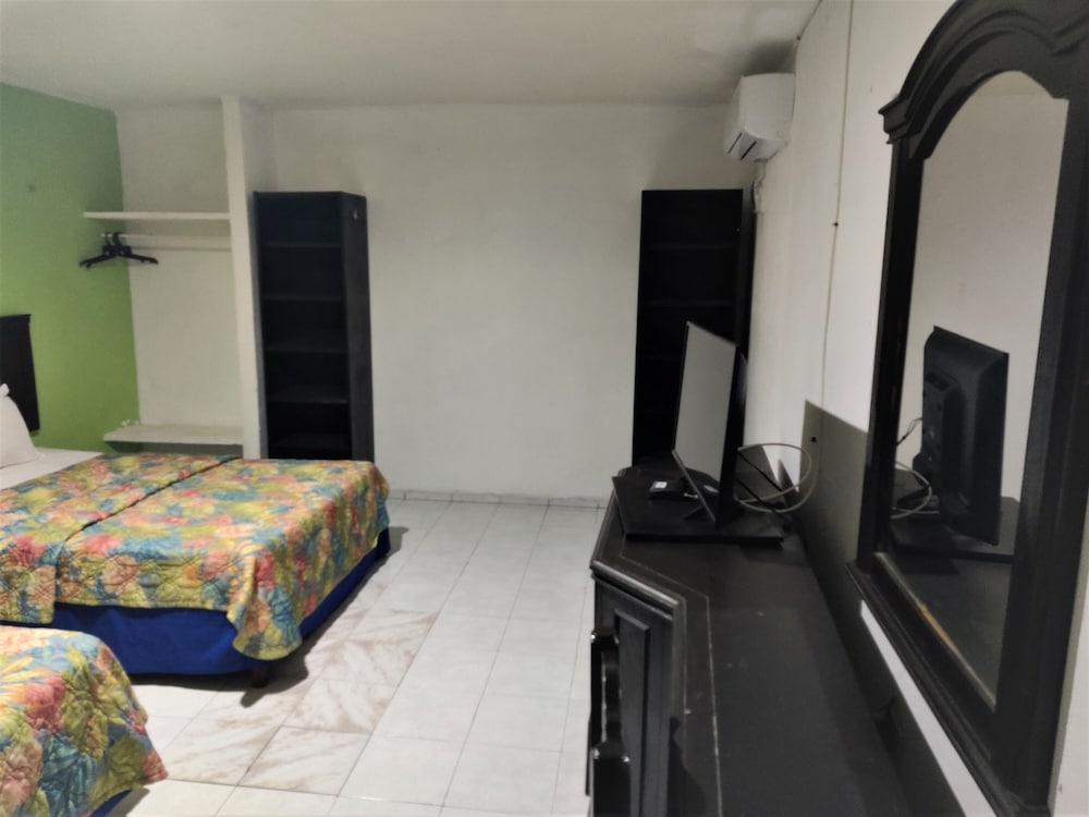 HOTEL EL CID MERIDA 29/51