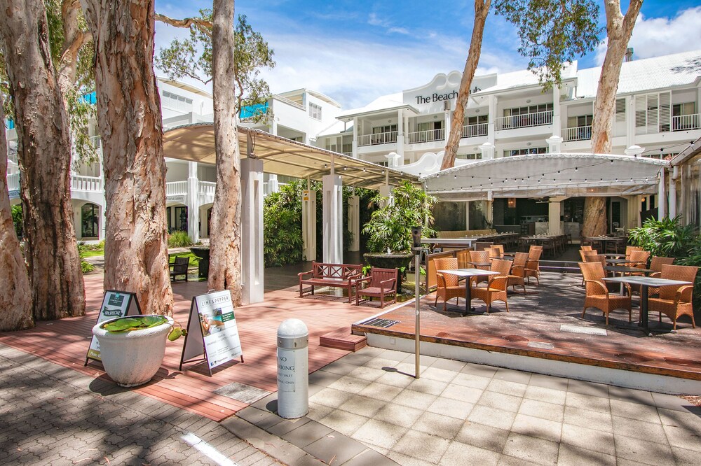Elysium The Beach Club 44/50