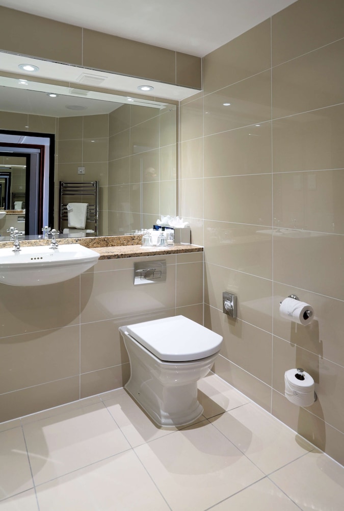 Edinburgh Marriott Hotel Holyrood 11/33
