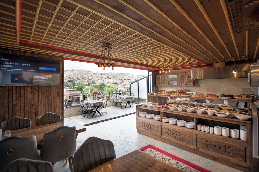 Volare Stone Hotel 4/43