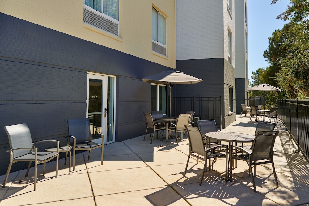Fairfield Inn And Suites By Marriott Atlanta Mcdonough 25/41