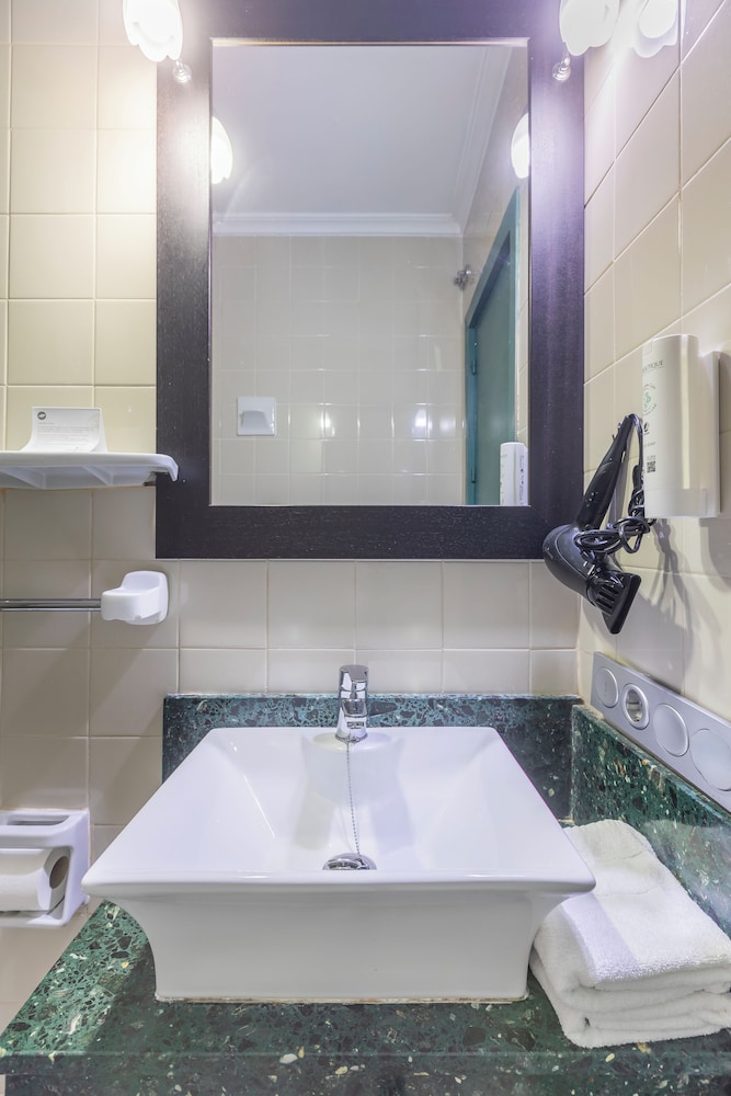 Hotel Itaca Colon 63/63