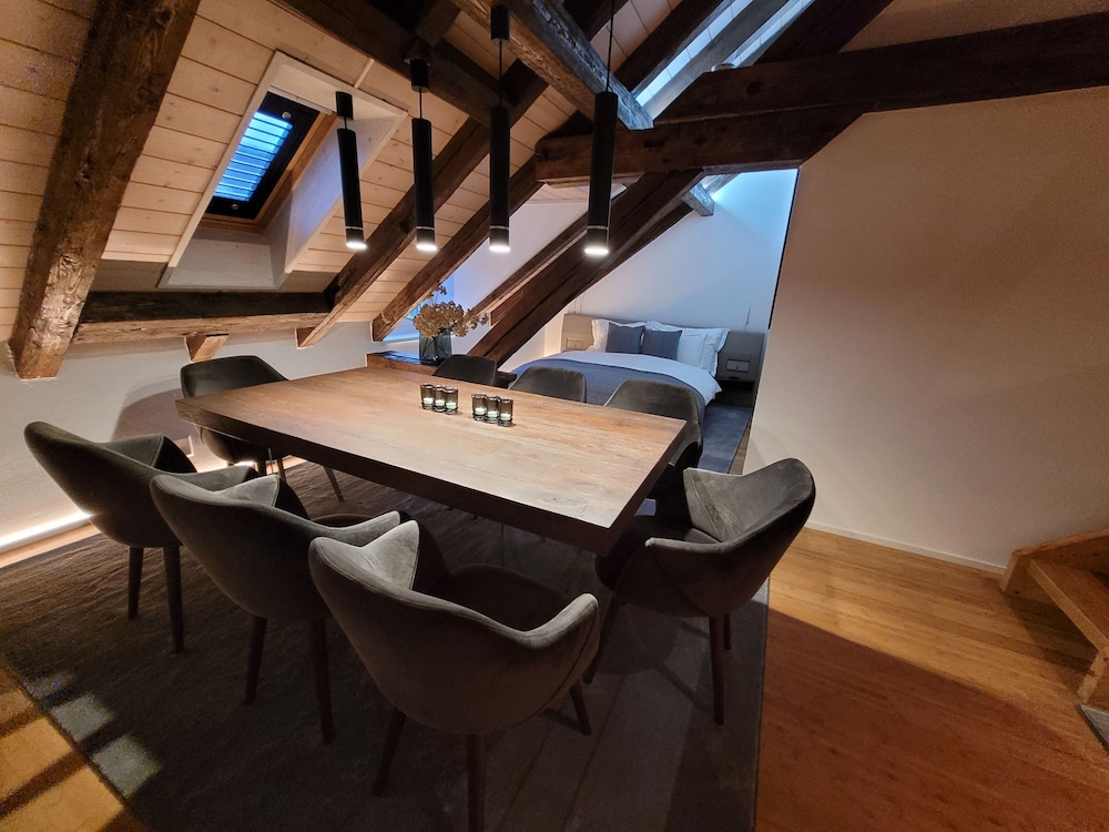 Historic City Center Apartment By Airhome 32/50