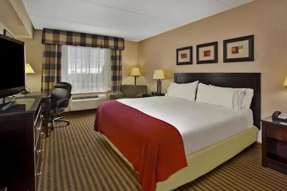 Newmarket Hotel And Suites 17/66