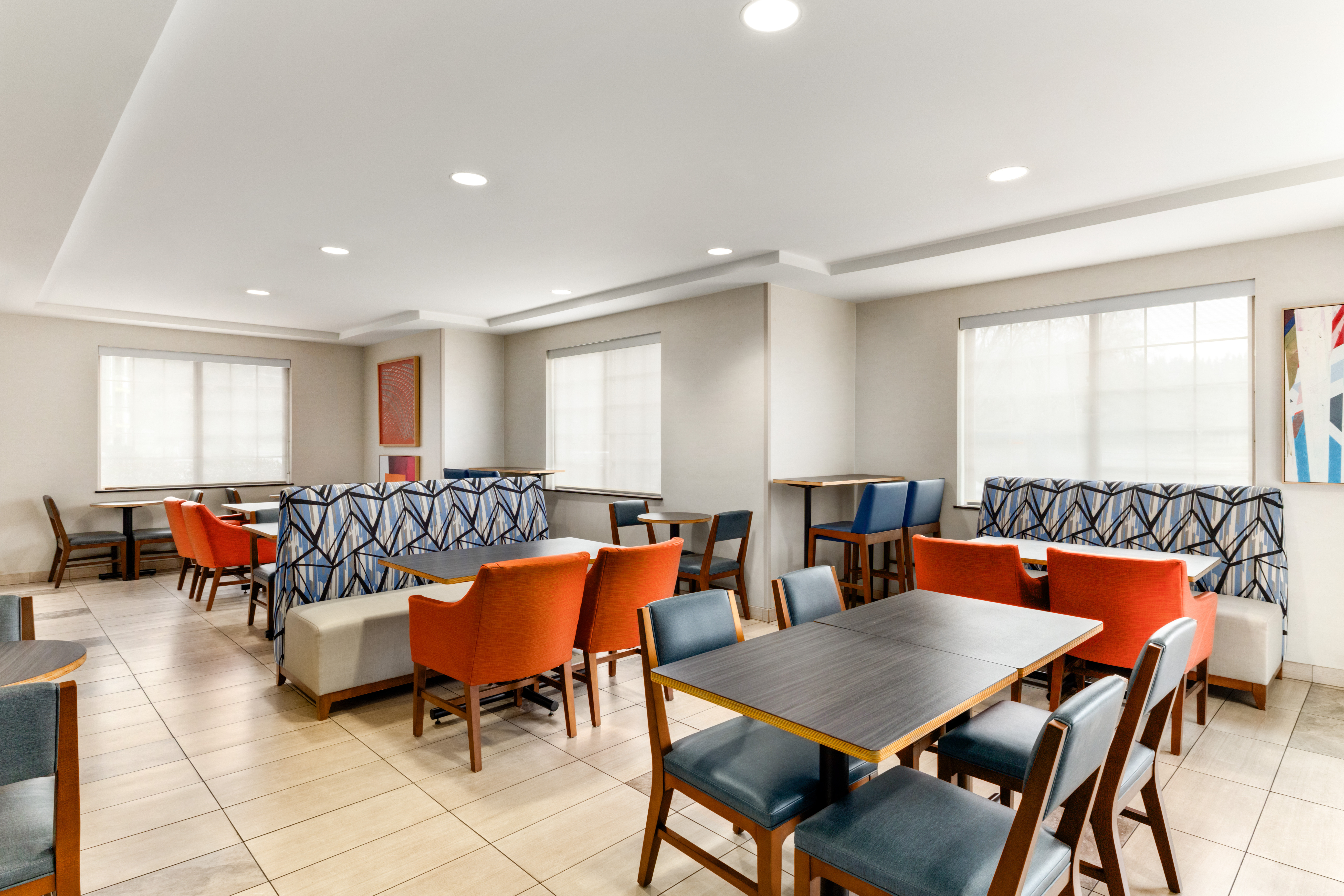 Holiday Inn Express Hotel And Suites Eugene Downtown University 49/70