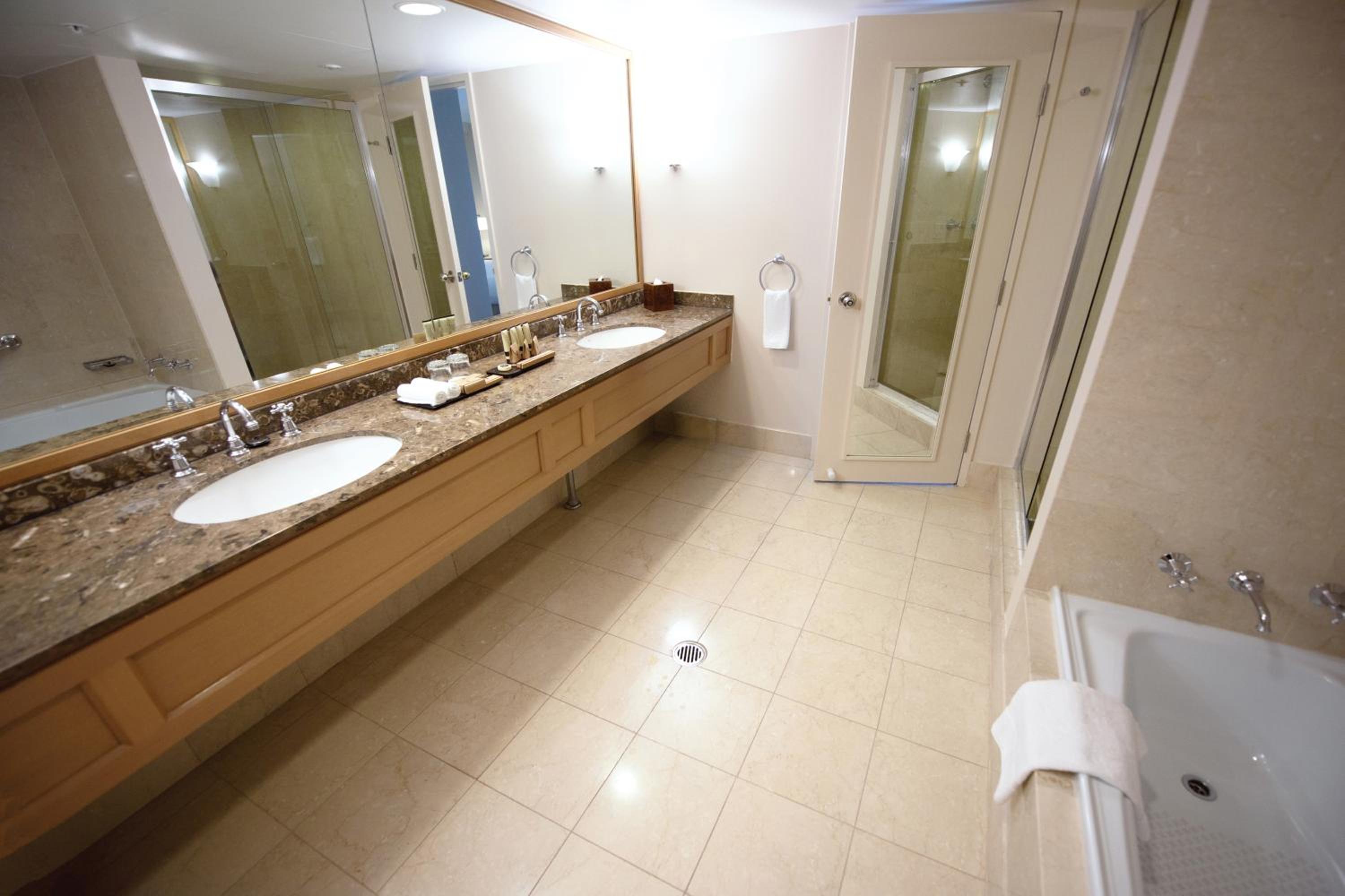 Stamford Suite