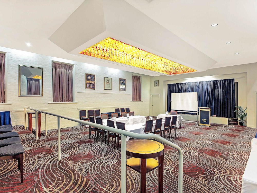 Mercure Maitland Monte Pio 42/50
