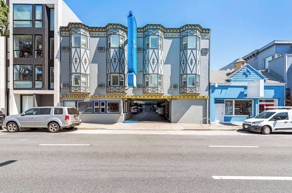 Signature Inn San Francisco Marina District 27/37