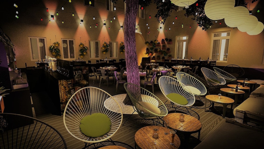 Downtown Boutique Hostel 32/50