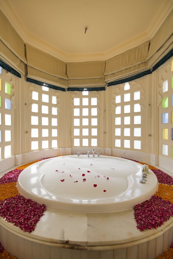 Taj Lake Palace 31/61