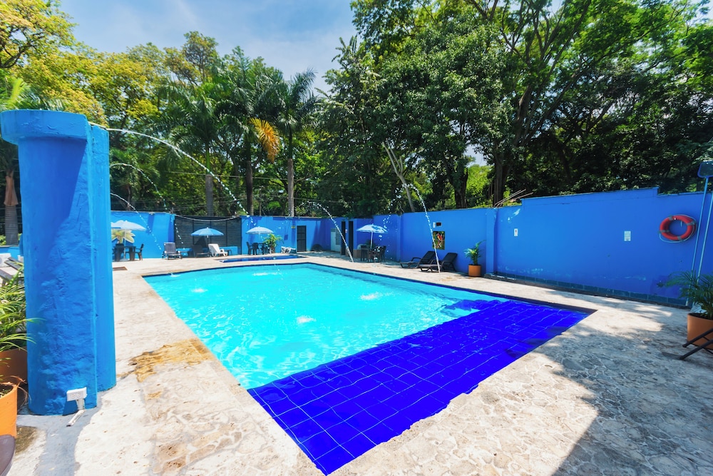 HOTEL TROPICAL SAN JERONIMO 24/27