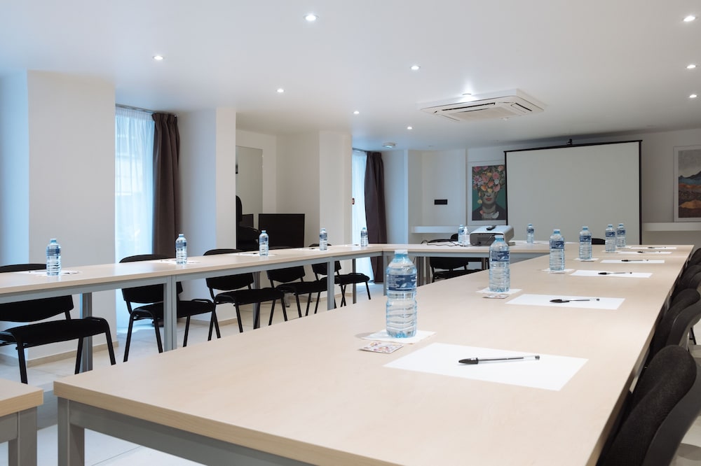 Hotel & Appartements Monsigny Nice 52/69