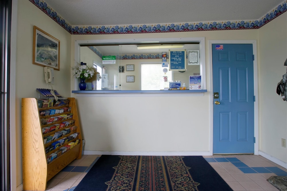 Americas Best Value Inn Loudon Lenoir City 4/11