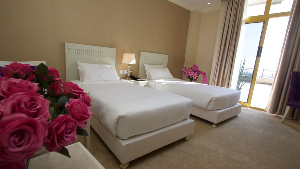 Belle Vue Hotel And Spa 22/62