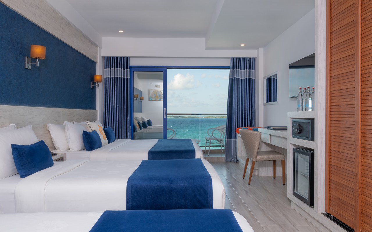 Deluxe Quadruple Room Seaview with Balcony-Transfer Included, Kaani Palm Beach 3/7