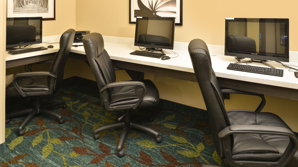 Candlewood Suites Houma 37/42