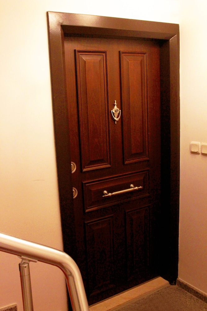 Frida Suites 34/55