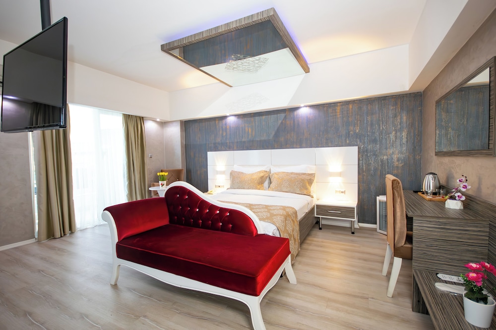 MOX Hotel 16/50