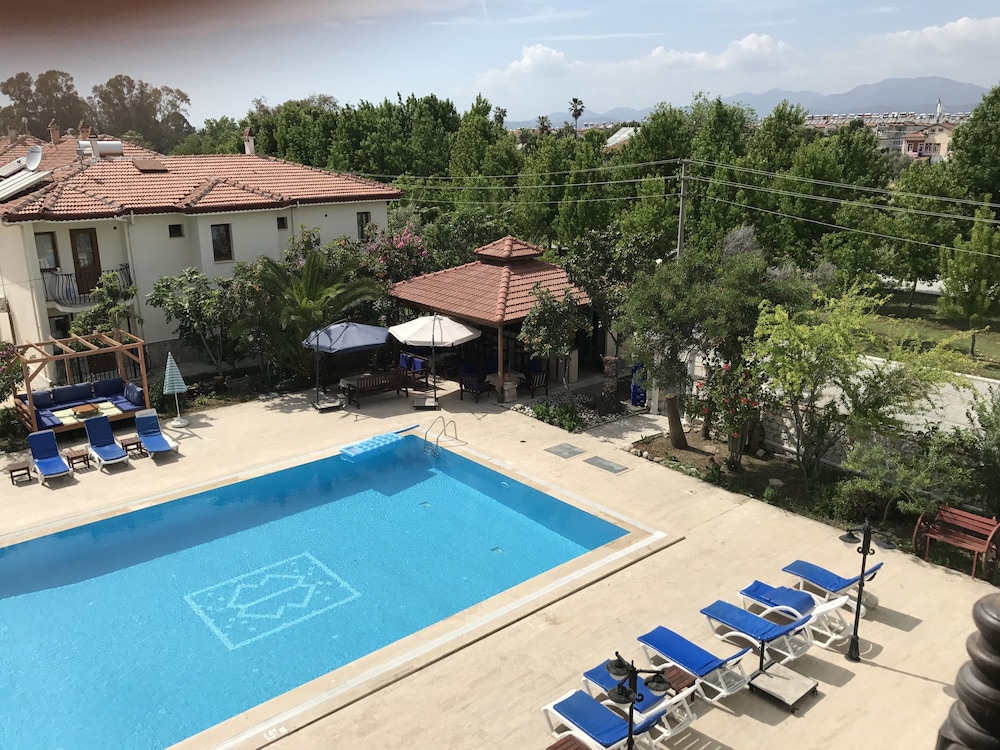 Kilim Hotel 43/71