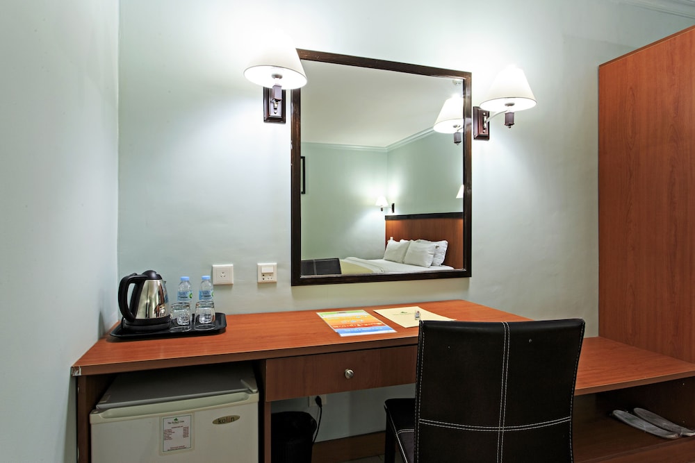 The Orchard Cebu Hotel & Suites 43/54