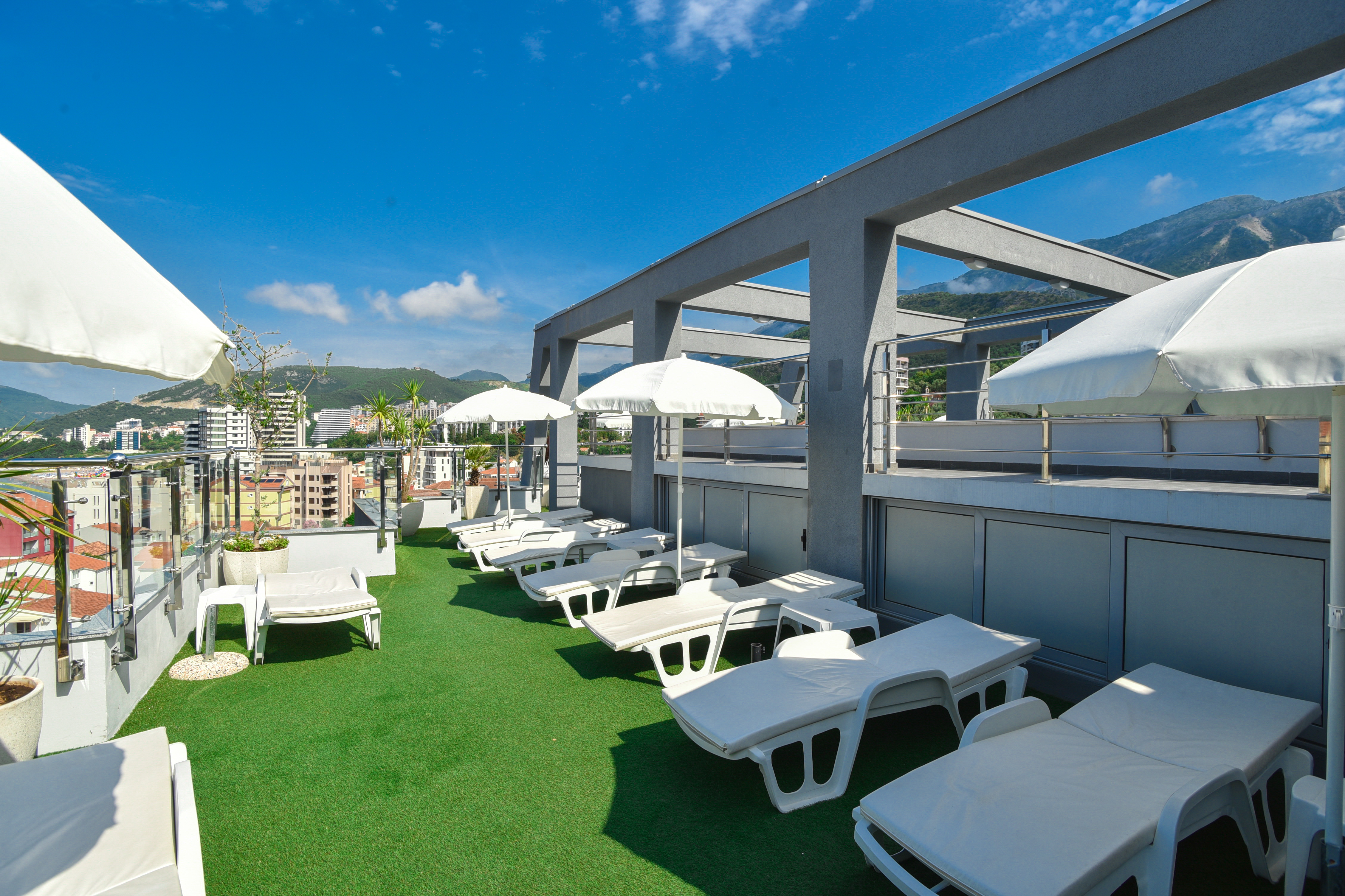 Hotel La Mer 55/65