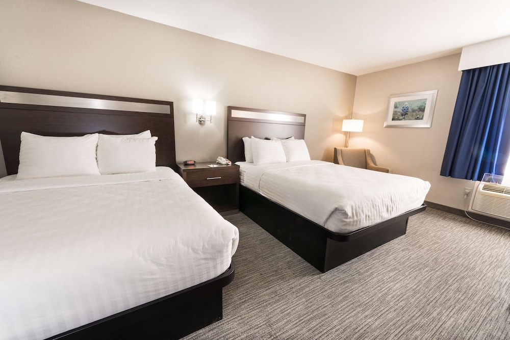 Best Western Abilene Inn Suites 12/34