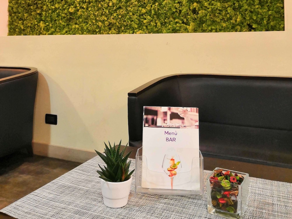 Mercure Rome Leonardo Da Vinci Airport 11/50