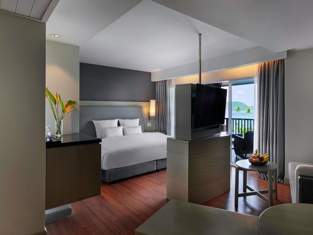 Pullman Phuket Panwa Beach Resort in Wichit