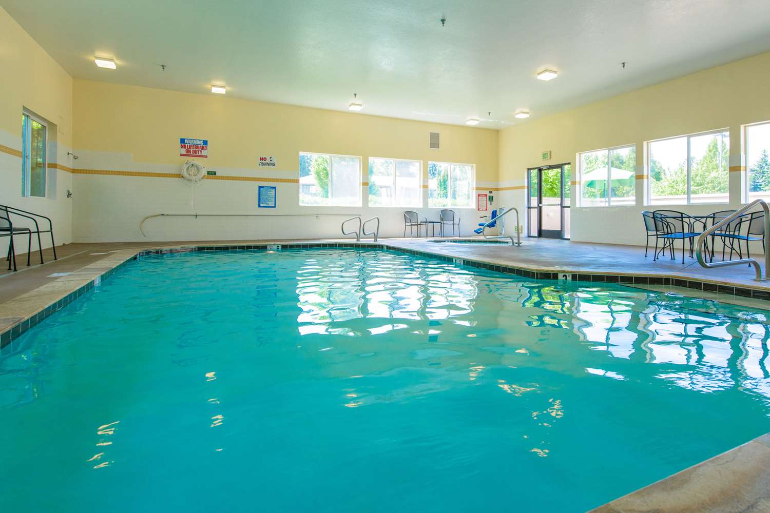 Comfort Suites Springfield RiverBend Medical 3/14