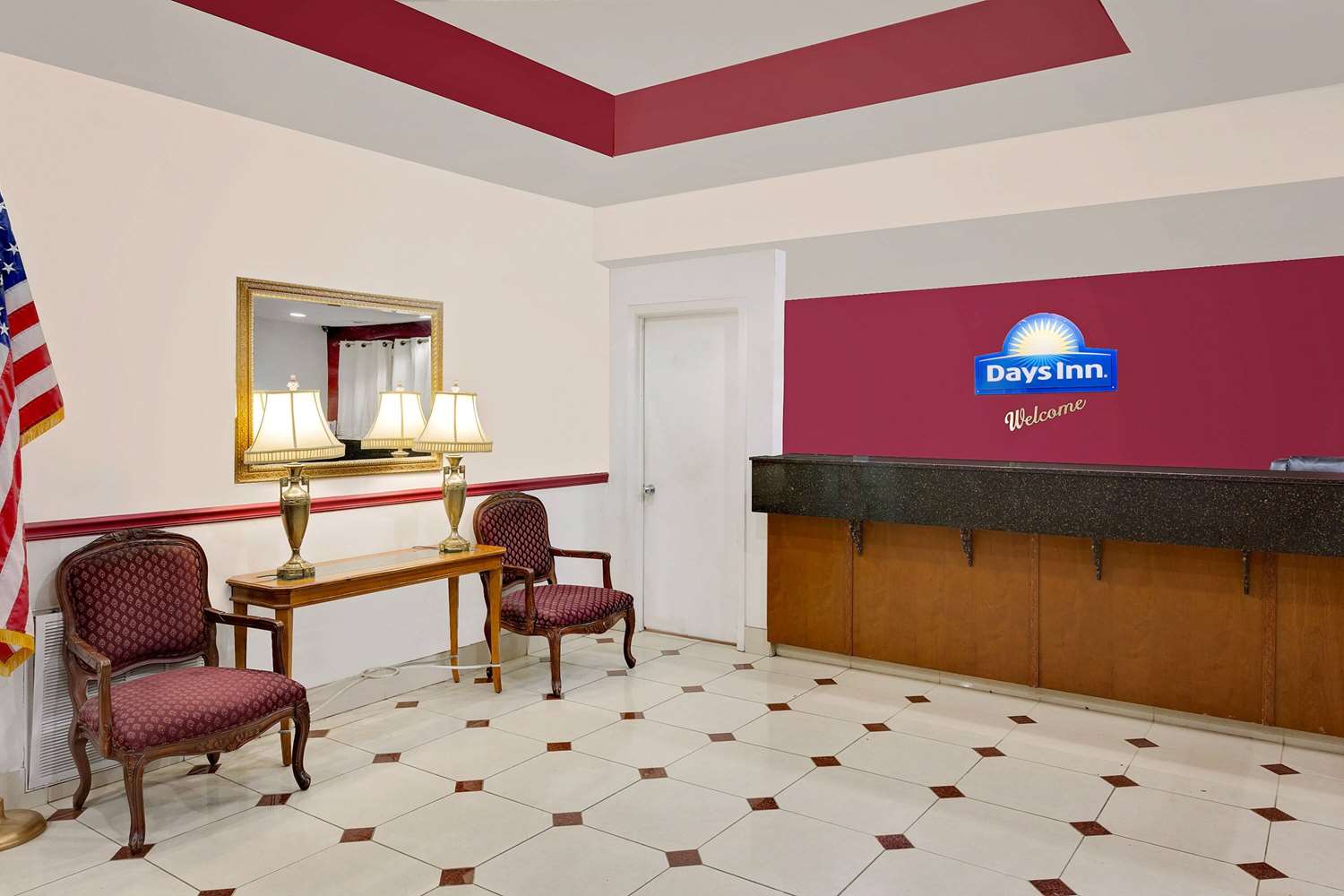 Days Inn & Suites by Wyndham Starkville 3/5