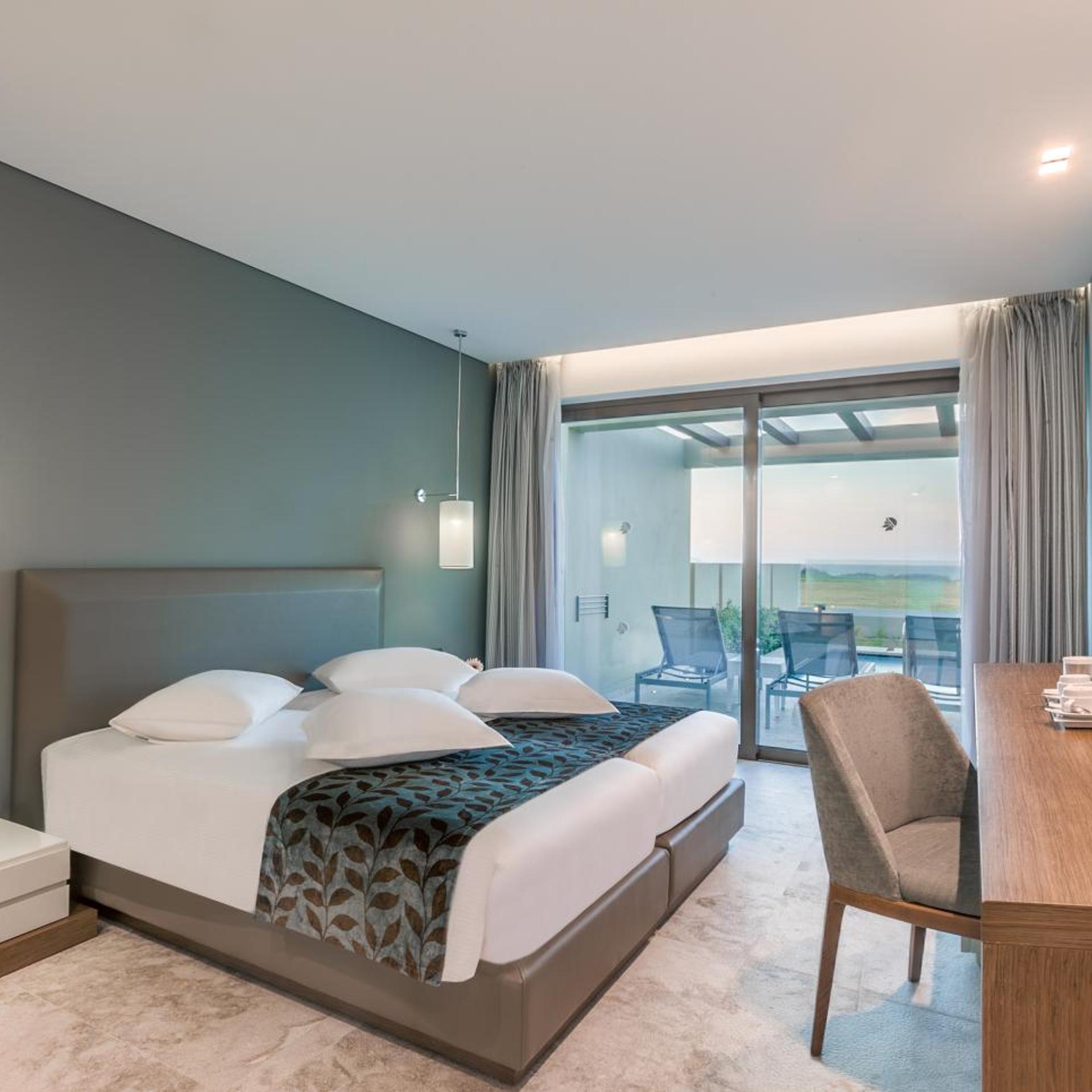 PRESIDENTIAL, MAISONETTE, SEA FRONT, PRIVATE POOL