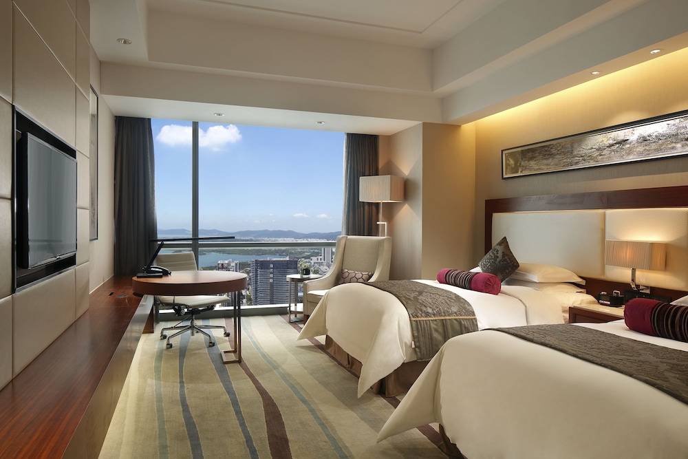 CROWNE PLAZA WUXI TAIHU 29/76