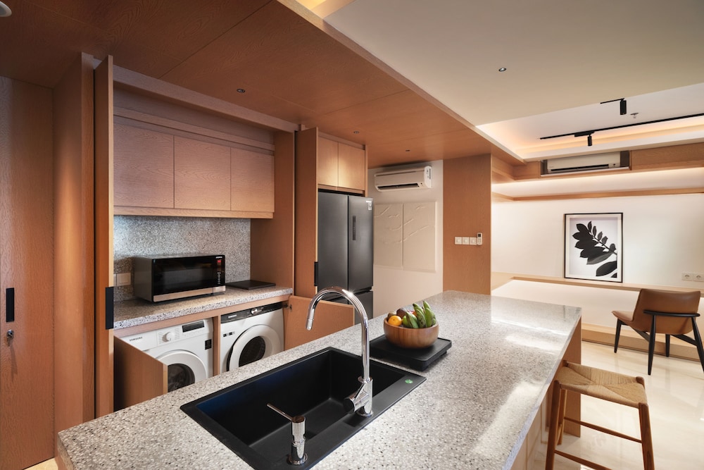 Beachwalk Residence 29/50