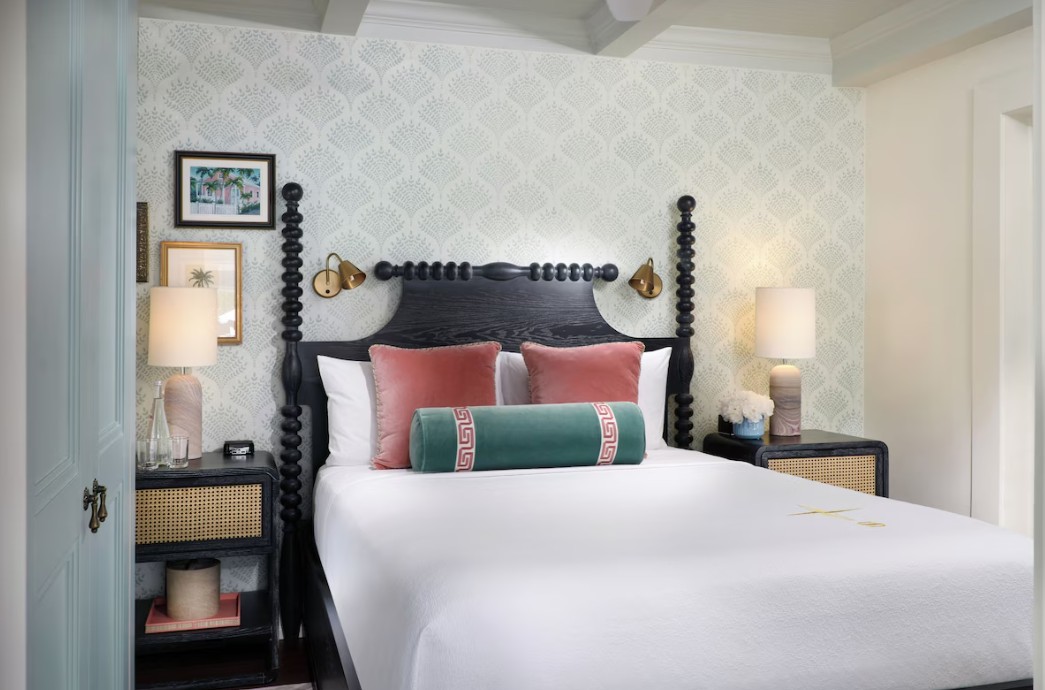 Duval Gardens, King Bed, Adult Only