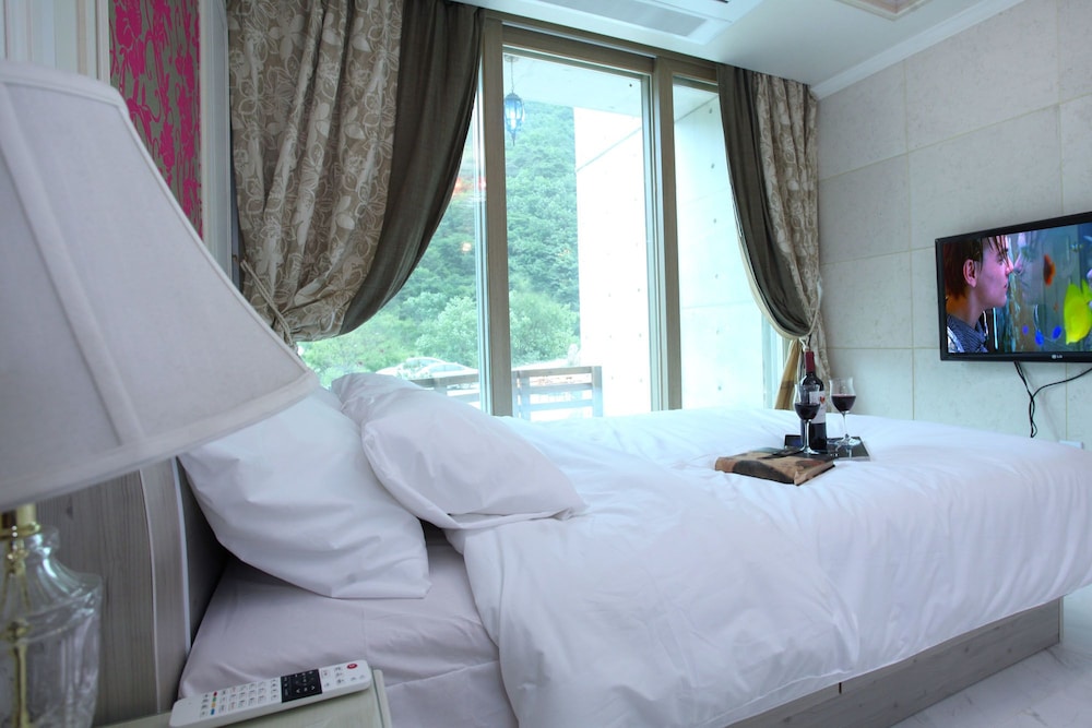 Yeongwol Moon In Cloud Pension 18/50