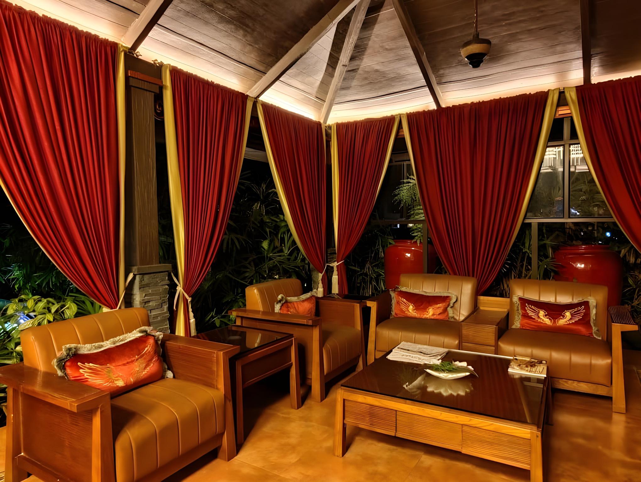 FENICIA RIVERSIDE RESORT 26/42