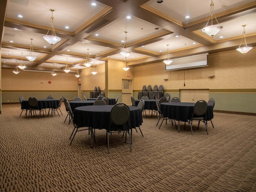 Prestige Aberdeen Lodge Kamloops 42/54