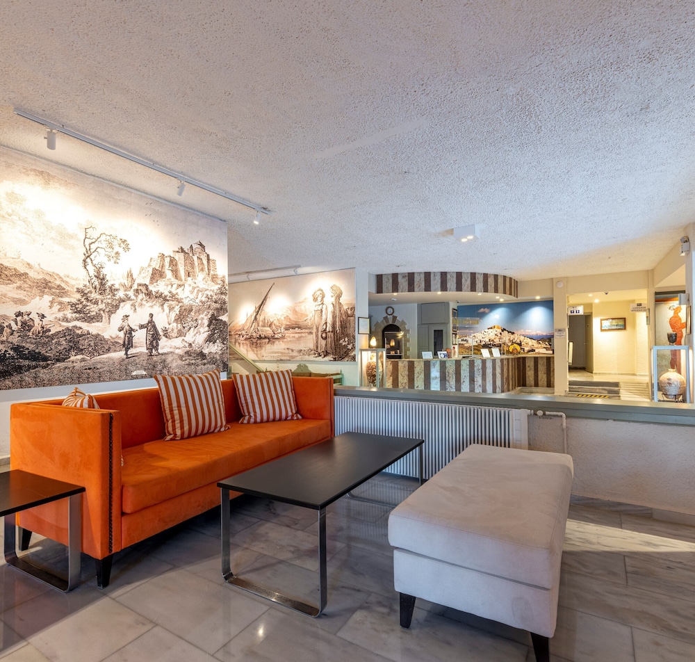 Skala Hotel 36/60