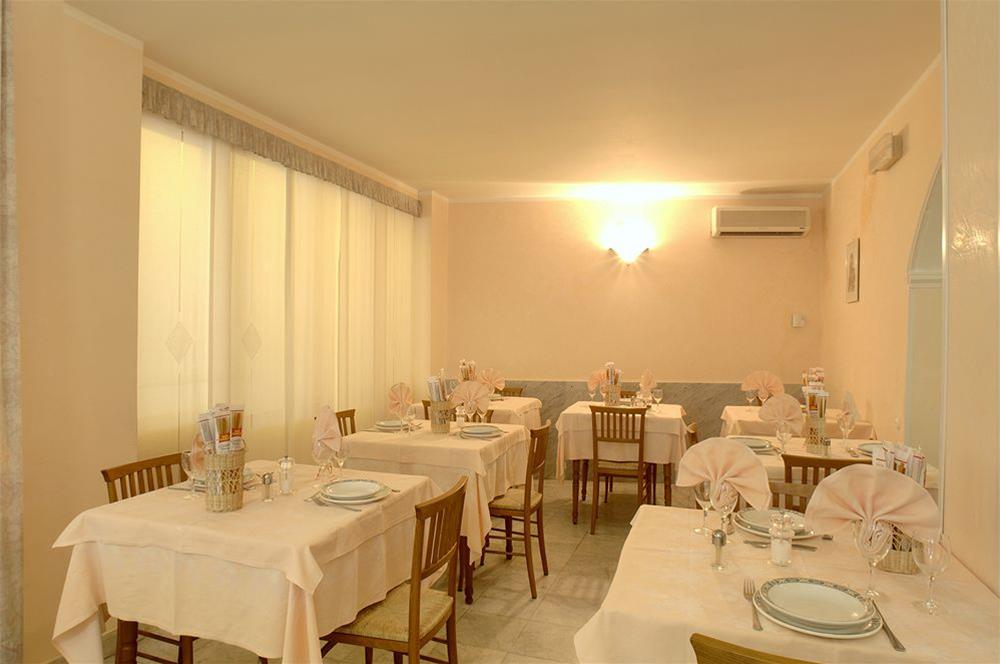 Albergo Villa Gina 39/50