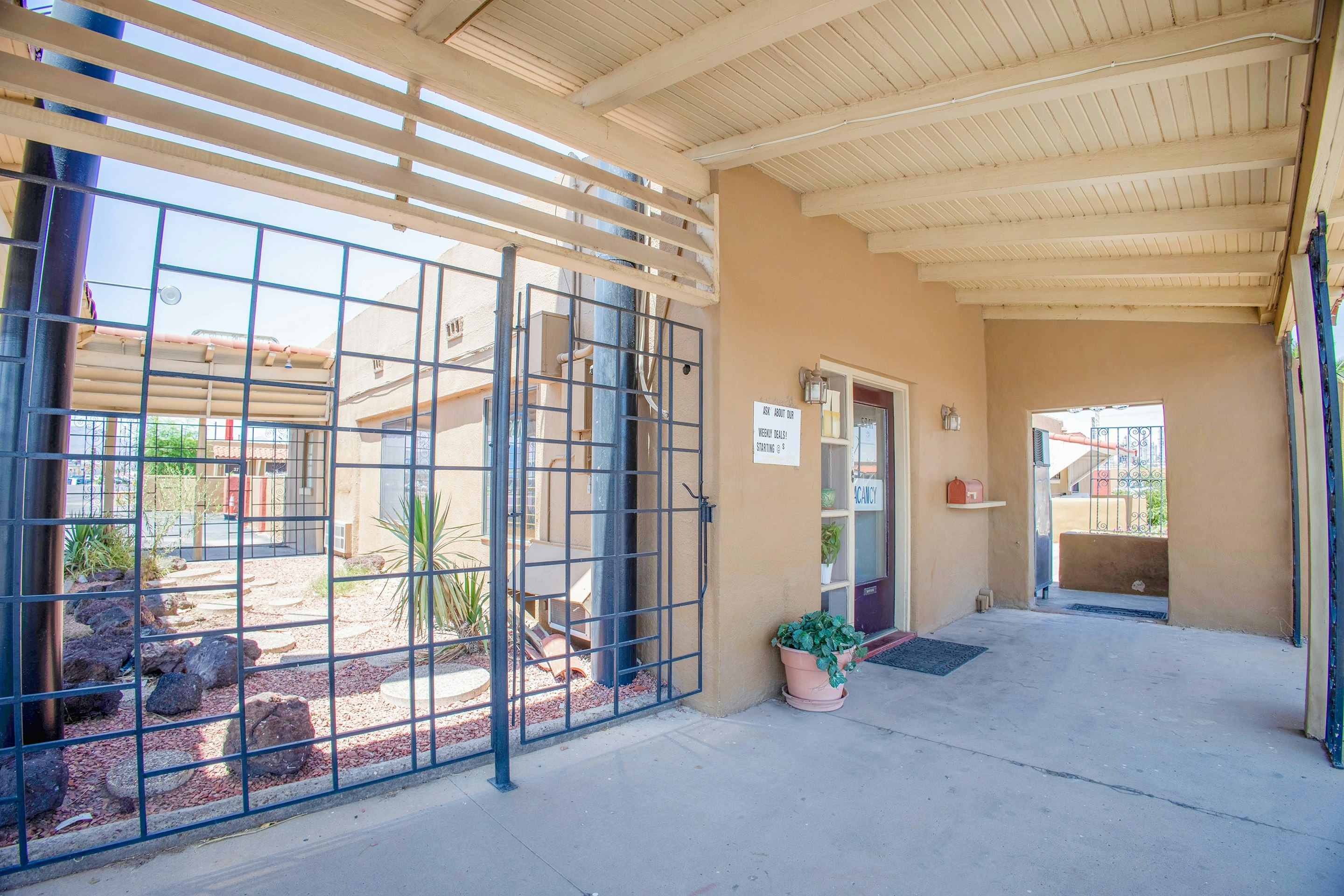 Sands Motel By OYO El Paso near Airport 16/31